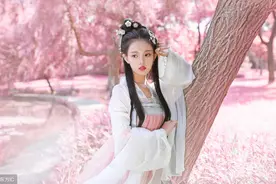 小说：大太太并不是那么喜欢她，今日又怎会突然让她过去一趟图片