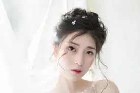 小说：一别十年，物是人非，两小无猜的青梅竹马，聊天觉得尴尬图片