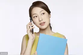 小说：年轻人强势表白校花，却被暗恋校花的学长羞辱图片