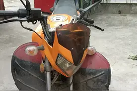 出售此车，150摩托人在新都新繁，出售价1000元，要的联系视频封面