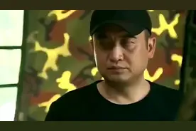 特种兵新兵不知天高地厚，一拳撂倒教官，结果亮了视频封面