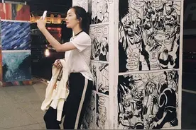 杨幂ins更新：纽约街头素颜自拍显孤独，网友：刘恺威没来吗图片