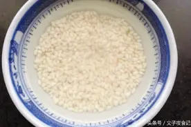 这是啥？不像鸭蛋，也不像粽子，头一回见的填鸭子新鲜吃法图片