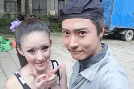 《花千骨》绿鞘，有了眉毛以后，美的不像话，你认出来了？图片