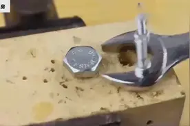 螺栓太小，扳手尺寸不合适怎么办？两个办法让您的家伙事一步到位