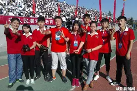 陕西服装工程学院举行开学典礼 喜迎新学图片
