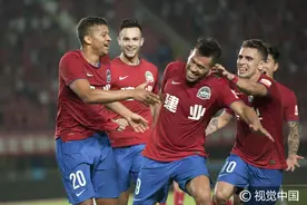 2016中超第25轮：哈维尔奉献绝杀 河南建业2-1山东鲁能图片