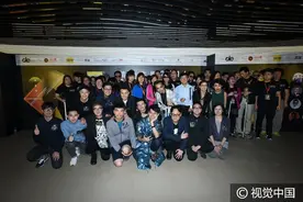 C AllStar黑暗中勇敢面对过去 音乐另类体验使乐迷如痴如醉图片