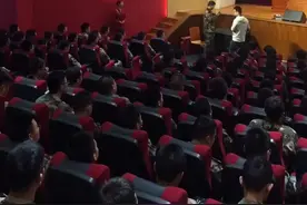 第三届民航西南地区专职消防队技术技能竞赛在西航开赛！来自西南地区14个机场的战队将为荣誉而战！✊视频封面