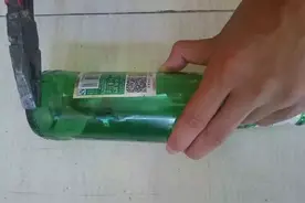 啤酒瓶被加工成了钻戒 水晶造假手段之一 附全程照片图片