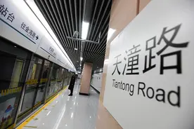 不叫玉佛寺站而用江宁路命名，上海地铁站以路名为主引关注图片