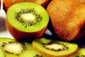 寒性胃痛的人要忌食下列水果 以免加重胃病图片