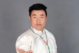 卫拉特民歌《江格尔》图片