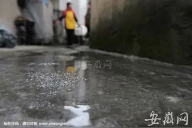 合肥多个小区水表水管爆裂 供水集团安排工单4636份图片