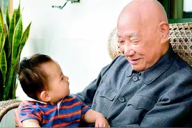 102岁老红军刘德彬:右肺上，至今存留长征弹片图片