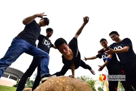 赣南师大街舞团：他们，“舞”动青春图片