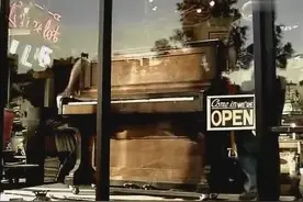 一首动听的英文歌7：Free Loop