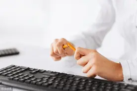 小说：如烟大帝隆重登场，直接被云洛怼到自闭，喜提柳捞女称谓。图片