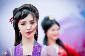 小说：画皮鬼想色诱她的男友，被挂在墙上当靶子，男友：玩飞镖吗图片