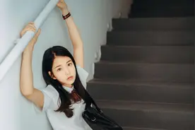 小说：你这么关心他，还说想和我好好过？你配让我好好对你吗？图片