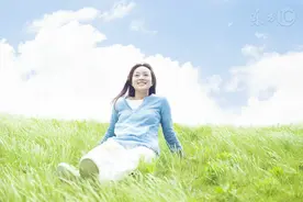 小说：网传美女主播和富二代有染，直播间中，富二代竟然在洗菜图片
