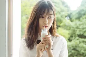 小说：冰山指挥官面对怀孕的老婆，竟成了动不动就哭唧唧的大哭包图片