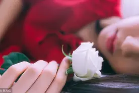 小说：他给亲妹妹买东西，却不料兄弟：你有家室，可别放错误图片