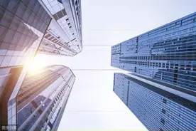 小说：少年一眼看出美女中蛊，说她只能活三个月，却被说成是傻子图片