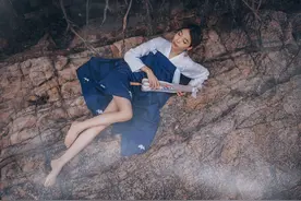 小说：迷雾沼泽中出了变故，是进还是退，他该如何选择图片