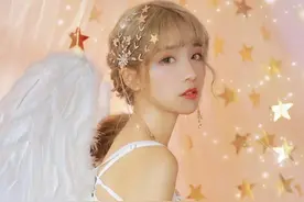 小说：黑衣帅哥推着一个轮椅，上面竟是个绝色少女图片