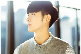 小说：男朋友和女孩第一次亲亲，可女孩却不敢告诉男朋友她不是图片