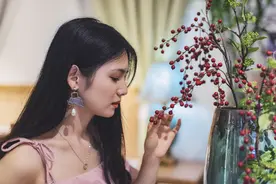 小说：快穿女主回归现实世界，文武双全，保护苦命妈妈一生顺遂图片