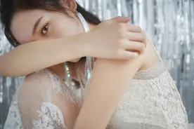 小说：呵呵呵，抛弃她的人成了她的手术对象，救是不救图片