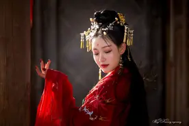 小说：游戏中改造吝啬养猪佬老公07图片