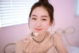 小说：末世时代，女主“浑身是宝”，被妹妹和闺蜜联手设计惨死图片