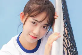 小说：校草妈妈神助攻，让校草如愿成为我同桌图片