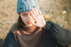 小说：打牌撸串摸水鱼，小保安与天庭神仙玩得不亦乐乎。图片