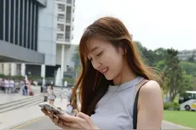 小说：赌石大爆发，爆出帝王绿，卖了45个亿图片