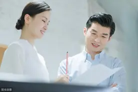 小说：偶遇之一个漂亮到不像话的女人图片