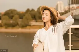 小说：教授假斯文，满口情话遭不住图片