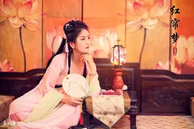 小说：自家女儿颜控，在看到帅叔叔后，竟然想让他做自己爹地图片