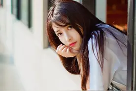 小说：明白儿子托梦理由后，母亲坐地大哭。图片