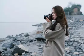 小说：谁能想到，女嘉宾突然凭空而起，直奔另一个男嘉宾而图片