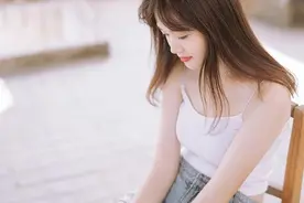 小说：他重生到对校花表白失败的第二天，要做的第一件事是忘记她图片