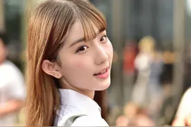 小说：萌宝为报复渣爹，在他怀里尿裤子，没衣服换，找妹妹借裙子图片