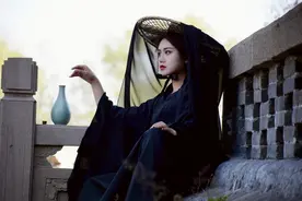 小说：妹妹被欺负，哥哥出头还被威胁？他一出手直接把对方打懵了图片