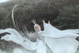 小说：纨绔：你敢打我？家父张二河！殊不知打他的正是张二河！图片