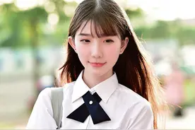 小说：影后和特种兵联姻一年无交流，他要离婚，影后含泪吻老公图片