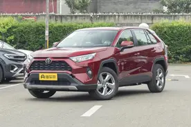 20万级SUV中的“多面手”，解读一汽丰田RAV4荣放为何那么能打图片