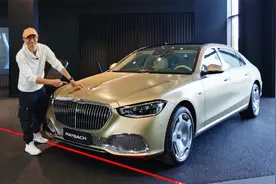 实拍迈巴赫S680！震撼，这才是奔驰家族中真正的旗舰！